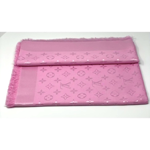 ❗️SOLD❗️Louis Vuitton monogram shawl M73654 rose pink - Picture 3 of 9
